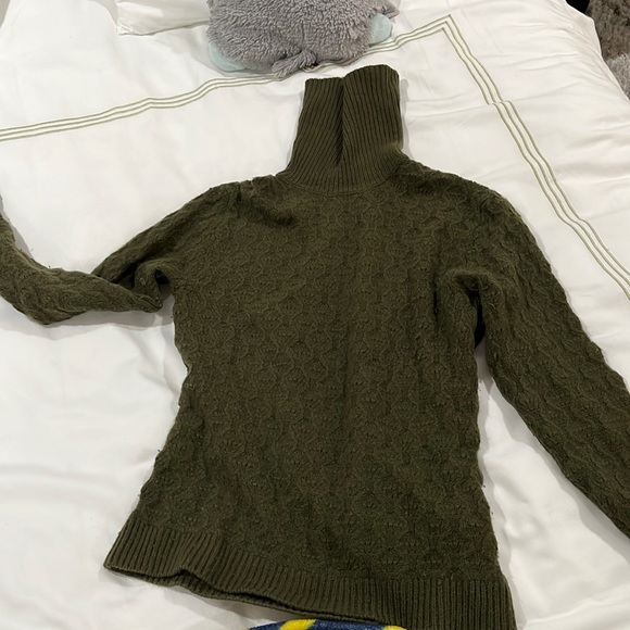RALPH LAUREN GREEN TURTLENECK